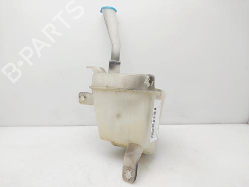Used Windscreen washer tank Windscreen washer tank CHEVROLET AVEO / KALOS Hatchback (T200) 1.4 (83 hp) 33313973 33313973
