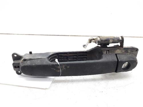 Venstre foran utvendig håndtak TOYOTA YARIS (_P9_) 1.4 D-4D (NLP90_, NLP90R) (90 hp) 3137948