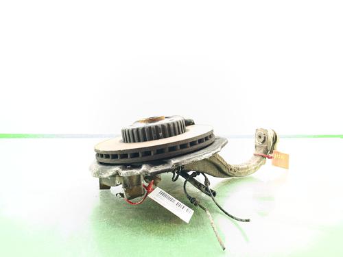 Used Left front steering knuckle MERCEDES-BENZ C-CLASS (W205) C 220 BlueTEC / d (205.002, 205.004) (170 hp) 26384905
