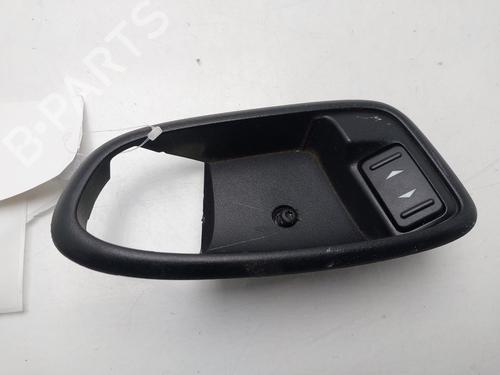 Used Right rear window switch FORD MONDEO IV Turnier (BA7) 2.0 TDCi (140 hp) 32667778