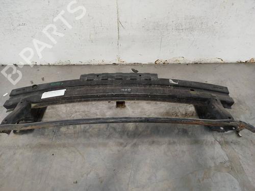 Used Front bumper reinforcement Front bumper reinforcement 39502137 39502137