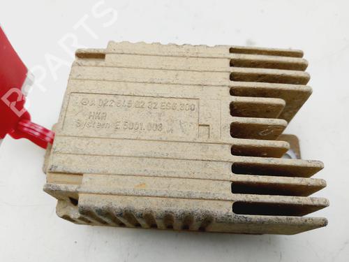 Used Heater resistor MERCEDES-BENZ E-CLASS (W210) E 290 Turbo-D (210.017) (129 hp) 27709103