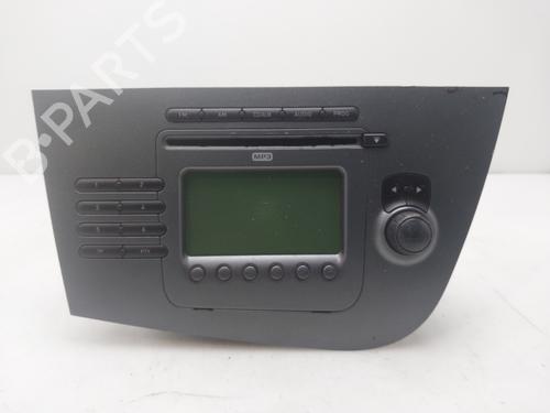 Used Radio Radio SEAT LEON (1P1) 1.6 (102 hp) 33327261 33327261