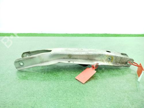 Used Left rear suspension arm Left rear suspension arm MERCEDES-BENZ GLA-CLASS (X156) GLA 200 CDI / d (156.908) (136 hp) 33676612 33676612