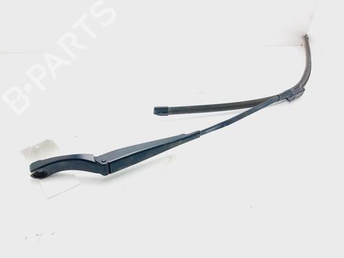 Front windshield wiper arm OPEL ASTRA K Sports Tourer (B16) 1.6 CDTi (35) | BP18698076C143 