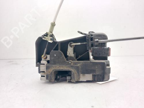 Front right lock OPEL ZAFIRA A MPV (T98) 2.0 DTI 16V (F75) | BP12421182C97 