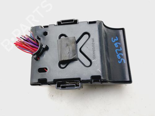 Fuse box OPEL CORSA E (X15) 1.2 (08, 68) | BP27221608E1 