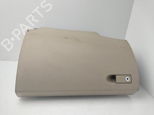 Used Glove box Glove box MERCEDES-BENZ C-CLASS (W204) C 200 CDI (204.007, 204.006) (136 hp) 33652695 33652695