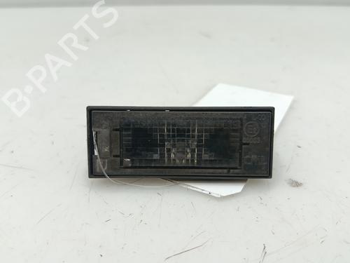 Używane Lampa oświetlenia tablicy rejestracyjnej RENAULT MEGANE II (BM0/1_, CM0/1_) [2001-2012]  30601633