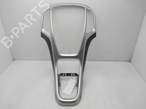 Used Middle console Middle console 38324495 38324495