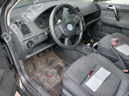 Left front door VW POLO IV (9N_, 9A_) 1.4 16V | BP31033983C2