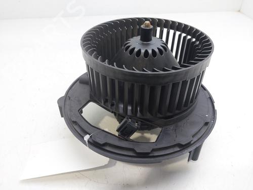 Heater blower motor VW GOLF VII (5G1, BQ1, BE1, BE2)  | BP24881133M62 