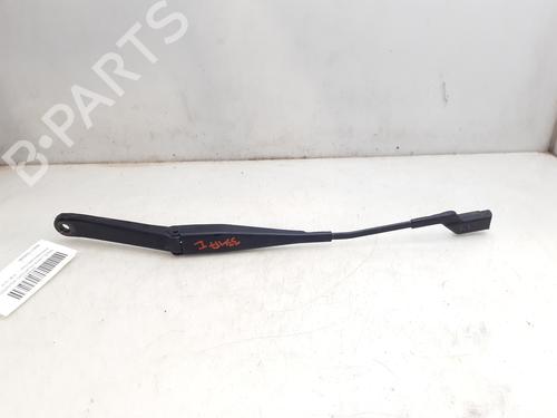 Used Front windshield wiper arm FORD FIESTA VI (CB1, CCN) 1.25 (82 hp) 16564246