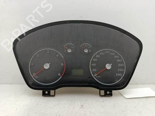 Used Instrument cluster FORD FOCUS II Saloon (DB_, FCH, DH) [2005-2025]  29519992