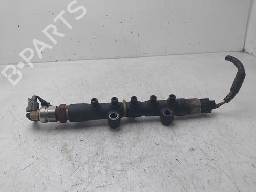 Sprederrør TOYOTA AVENSIS (_T25_) 2.0 D-4D (CDT250_, CDT250R) (116 hp) 31877366