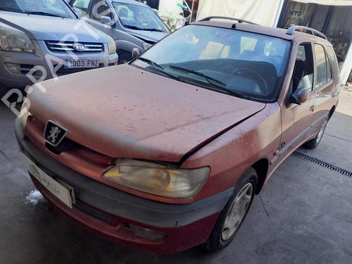 Interior roof light PEUGEOT 306 Break (7E, N3, N5) 1.6 | BP13706309I8