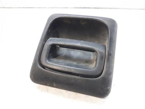 Used Front left exterior door handle Front left exterior door handle PEUGEOT BOXER Van (244) 2.8 HDi (128 hp) 8386234 8386234