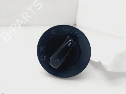 Used Headlight switch SKODA FABIA II (542) 1.4 TDI (70 hp) 22921480