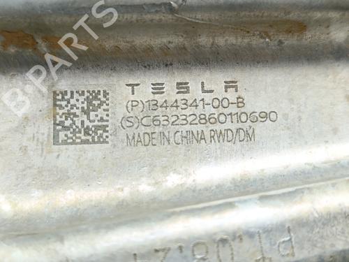 Venstre fortil bærearm TESLA MODEL 3 (5YJ3)  | BP29719847M12 