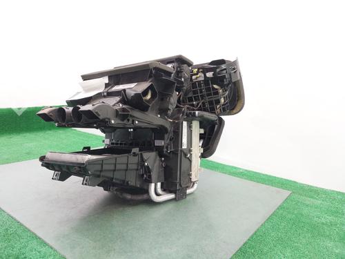 Chaufagebak LAND ROVER DISCOVERY SPORT (L550) 2.0 D 4x4 (180 hp) 21132581