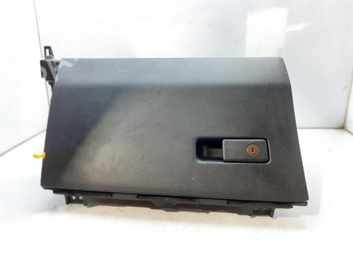 Used Glove box KIA SPORTAGE IV (QL, QLE) 1.7 CRDi (116 hp) 8613435