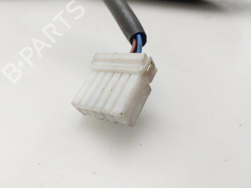 Right mirror MAZDA 323 F VI Hatchback (BJ) 2.0 TD | BP30194675C27