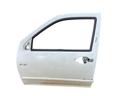 Used Left front door ISUZU RODEO Closed Off-Road Vehicle [1997-2004]  27206195