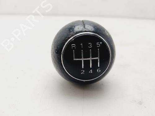 Used Shift knob AUDI A4 B7 (8EC) 2.0 TDI 16V (140 hp) 26329453