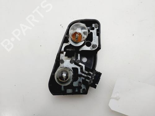 Używane Oprawka żarówki BMW 3 (E46) 320 d (150 hp) 30961470