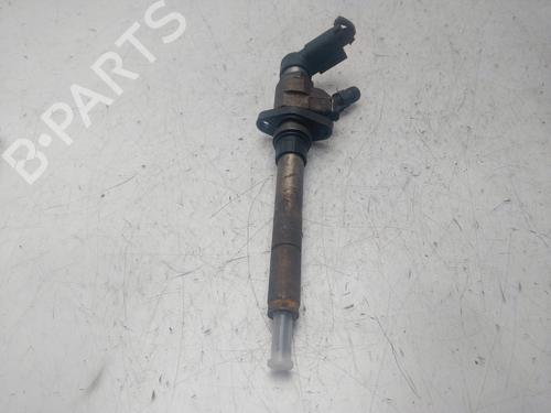 Inyector VOLVO V50 (545) 2.0 D (136 hp) 28208431