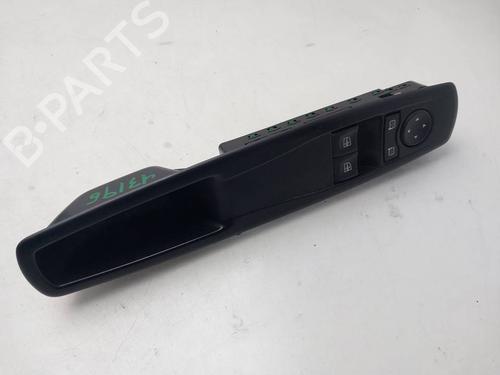 left-front-window-switch-renault-megane-iii-hatchback-bz01_-b3_-2008-39751818 main image