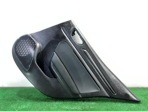 Høyre bakpanel RENAULT MEGANE IV Hatchback (B9A/M/N_) 1.3 TCe 115 (B9N9) (116 hp) 8613526