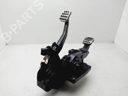 Clutch pedal MERCEDES-BENZ B-CLASS Sports Tourer (W245)  | BP26942506I13 