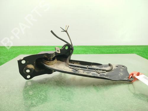 Højre bagtil bærearm VW TIGUAN (5N_) [2007-2018]  30519059