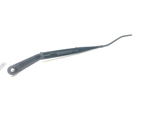 Front windshield wiper arm HYUNDAI SANTA FÉ I (SM) 2.4 16V 4x4 | BP23118623C143 