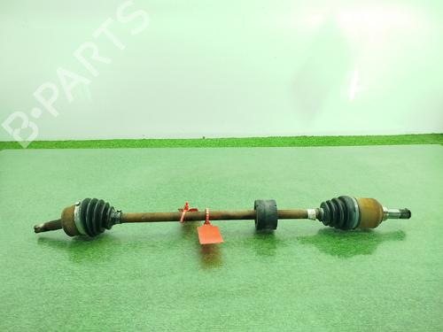 Used Right front driveshaft Right front driveshaft FIAT GRANDE PUNTO (199_) 1.4 (199AXB11, 199AXB1A, 199BXB1A, 199AXL1A) (77 hp) 33439900 33439900