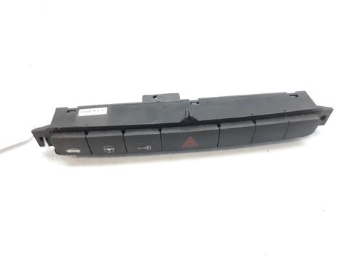 Advarselskontakt FIAT GRANDE PUNTO (199_) 1.4 (199AXB11, 199AXB1A, 199BXB1A, 199AXL1A) (77 hp) 12410316