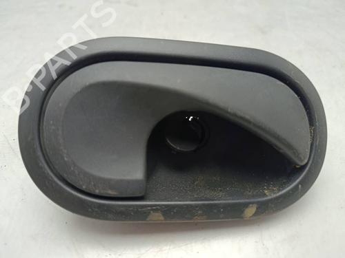 Used Front right interior door handle Front right interior door handle RENAULT CLIO III (BR0/1, CR0/1) 1.5 dCi (75 hp) 40197939 40197939
