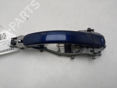 Used Rear right exterior door handle Rear right exterior door handle VW JETTA III (1K2) 1.9 TDI (105 hp) 33798639 33798639