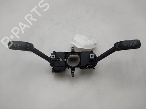Used Steering wheel controls Steering wheel controls 38675799 38675799