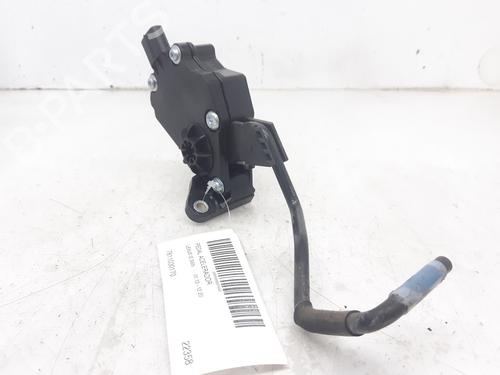 Used Pedal LEXUS IS III (_E3_) 300h (AVE30_, AVE30R) (223 hp) 8636349