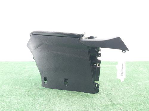 Armrest / Center console PEUGEOT 3008 II SUV (MC_, MR_, MJ_, M4_) 1.5 BlueHDi 130 | BP28319836I20 
