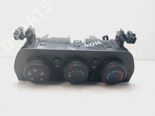Airco bedieningspaneel DACIA SANDERO III [2021-2025]  23129395