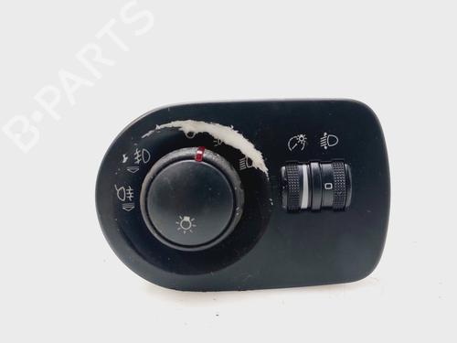 Used Headlight switch SEAT LEON (1P1) [2005-2013]  20929137