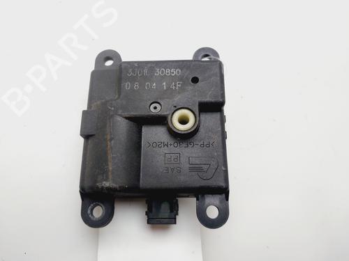 Fuel door actuator NISSAN QASHQAI I (J10, NJ10) 1.5 dCi | BP30977182E18