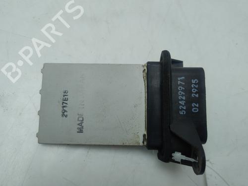 Used Heater resistor CHEVROLET TRAX 1.7 TD (131 hp) 30864559