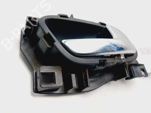 Front right interior door handle PEUGEOT 5008 (0U_, 0E_) | BP31798871I14