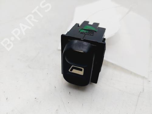 Used Right front window switch CITROËN XSARA Coupe (N0) 1.9 D (70 hp) 30935617