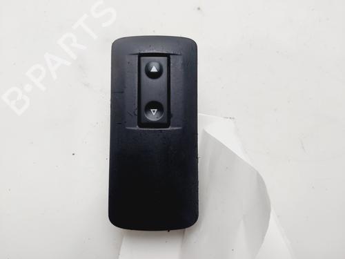 Used Right front window switch OPEL VECTRA C (Z02) [2002-2009]  29822597