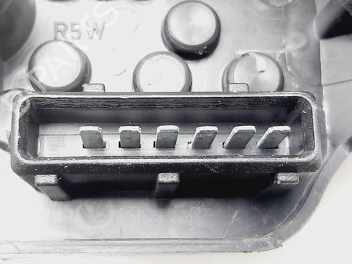 Lamp holder TOYOTA AVENSIS Saloon (_T25_) 2.0 D-4D (ADT250_, ADT250R) | BP32288855L10